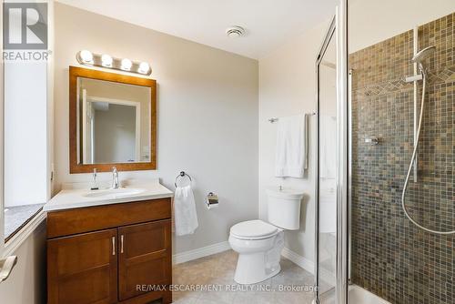 1296 Dundas Street, Burlington, ON 
