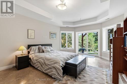 1296 Dundas Street, Burlington, ON 
