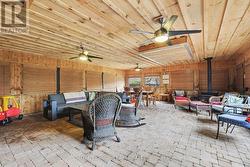 Cozy woodstove and pool access - 