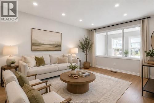 744 Mckay Avenue, Windsor, ON 