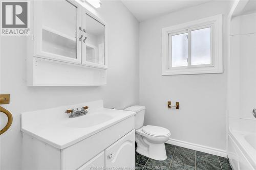 744 Mckay Avenue, Windsor, ON 