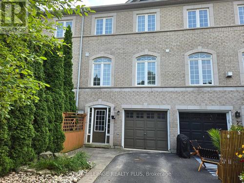 2333 Sutton Drive, Burlington, ON 