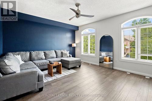 2333 Sutton Drive, Burlington, ON 