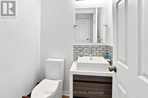 2333 Sutton Drive, Burlington, ON 