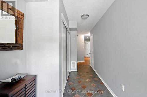 2333 Sutton Drive, Burlington, ON 