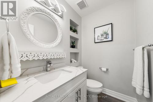 5 Anson Avenue, Toronto, ON 