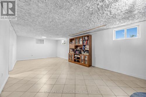 9 Moorecroft Crescent, Toronto, ON 