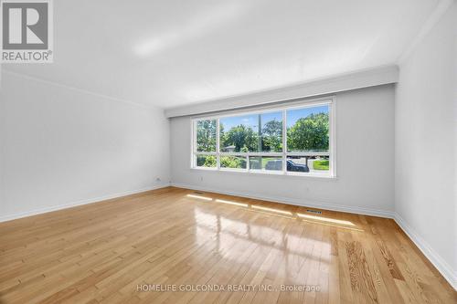 9 Moorecroft Crescent, Toronto, ON 
