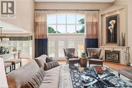 28 Millcreek Court, Ancaster, ON 
