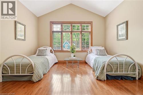 28 Millcreek Court, Ancaster, ON 