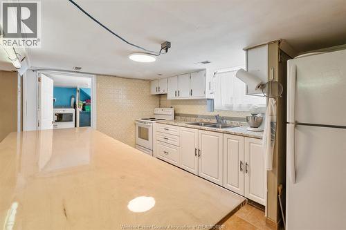 516 Langlois, Windsor, ON 