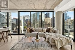 1804 - 224 KING STREET W Toronto, ON M5H 0A6