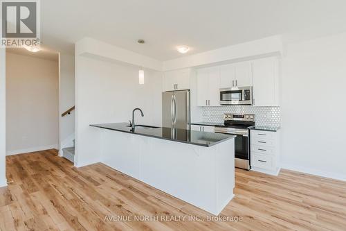 1220 Flycatcher Private, Ottawa, ON 