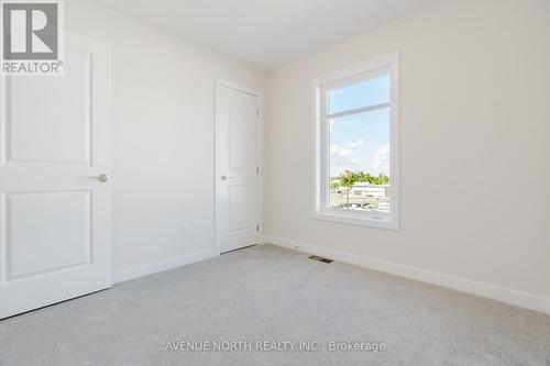 1220 Flycatcher Private, Ottawa, ON 