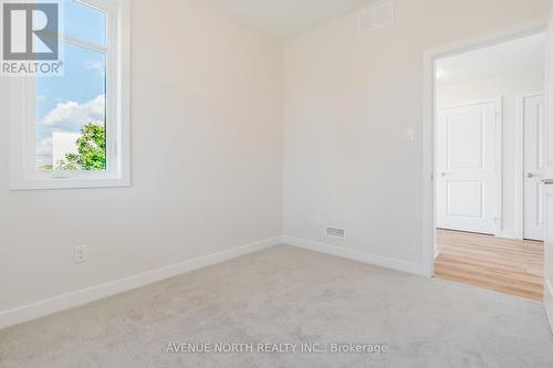 1220 Flycatcher Private, Ottawa, ON 