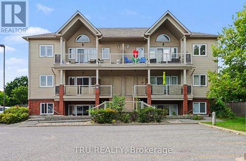 7 - 165 WATERBRIDGE DRIVE  Ottawa, ON K2G 7G3