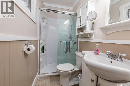 215 Cedar Crescent, Caronport, SK 