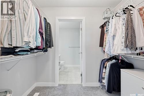 562 Stilling Way, Saskatoon, SK 