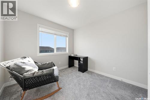 562 Stilling Way, Saskatoon, SK 