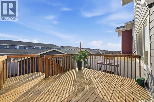 562 Stilling Way, Saskatoon, SK 