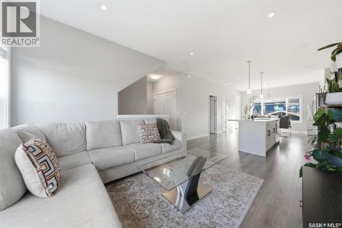 562 Stilling Way, Saskatoon, SK 