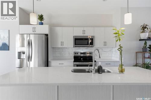 562 Stilling Way, Saskatoon, SK 