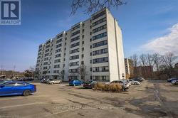 402 - 135 BASELINE ROAD W London South (South D), ON N6J 4W4