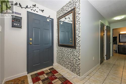 402 - 135 BASELINE ROAD W , London South (South D), Ontario N6J 4W4 3