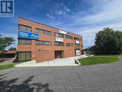 210 & 211 - 150 KATIMAVIK ROAD  Ottawa, ON K2L 2N2