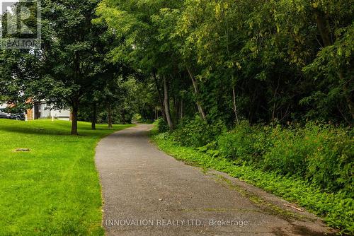 C - 18 Benlea Drive, Ottawa, ON 