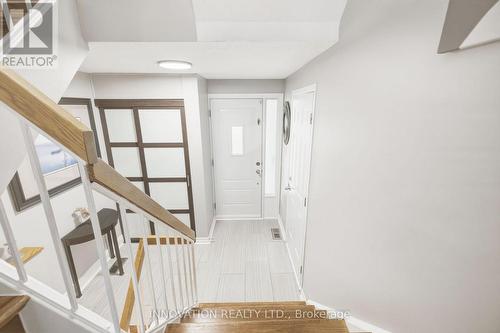 C - 18 Benlea Drive, Ottawa, ON 