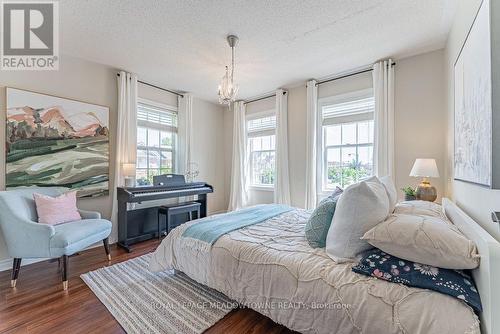 1116 Barclay Circle, Milton, ON 