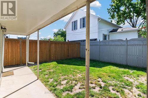 21 Cedar Street, Cambridge, ON 
