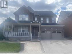 44 SLIPNEEDLE STREET Brampton, ON L6S 6L5
