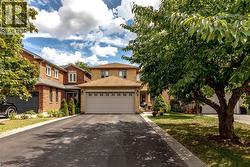 31 GRINDSTONE Way  Hamilton, ON L9H 7B7