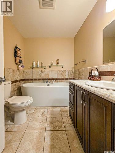 278 9Th Avenue W, Melville, SK 
