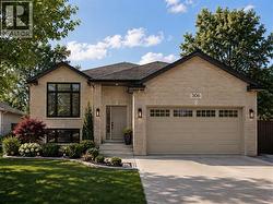 306 PARKSIDE DRIVE Petrolia, ON N0N 1R0