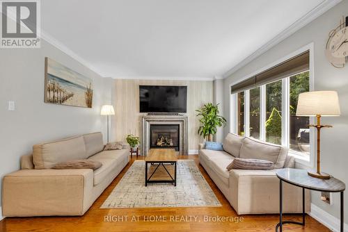 Family Room - 3833 Quiet Creek Drive, Mississauga, ON 