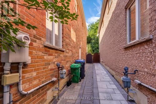 3833 Quiet Creek Drive, Mississauga, ON 