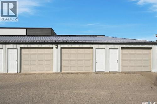 204 211 D Avenue N, Saskatoon, SK 