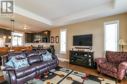 GREAT ROOM - 936 Jordeli Lane, Midland, ON 