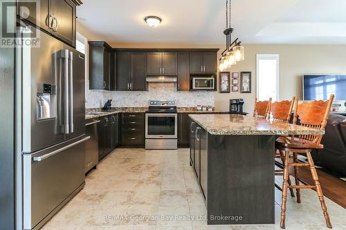 936 Jordeli Lane, Midland, ON 