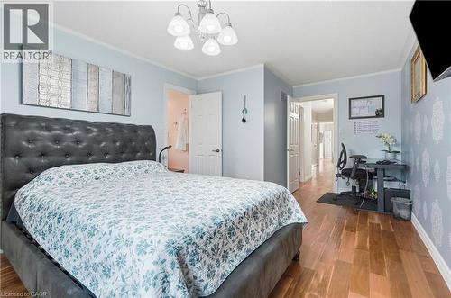 11 Wakefield Lane, Waterdown, ON 