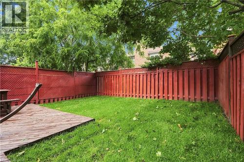 11 Wakefield Lane, Waterdown, ON 