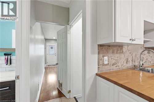 127 Park Row N, Hamilton, ON 