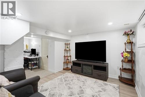 127 Park Row N, Hamilton, ON 