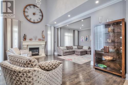 26 LITTLE NATALIE COURT , Vaughan, Ontario L6A 0J1 3
