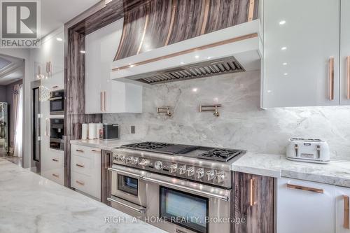 26 LITTLE NATALIE COURT , Vaughan, Ontario L6A 0J1 5
