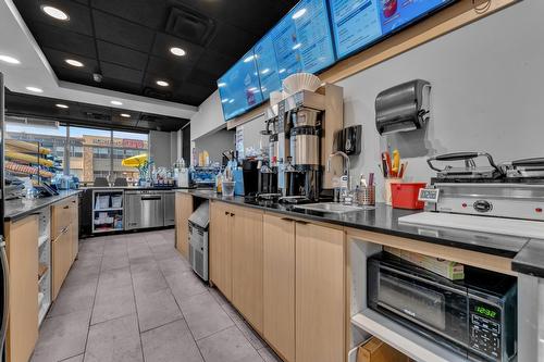 9404 137 Ave, Edmonton, AB 