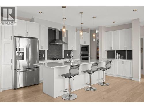 1534 Gregory Road, West Kelowna, BC 